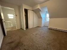 TWO-LEVEL APARTMENT ACROSS FROM HALIFAX COMMONS - 5813 CUNARD ST - Photo 7