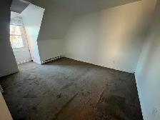 TWO-LEVEL APARTMENT ACROSS FROM HALIFAX COMMONS - 5813 CUNARD ST - Photo 8