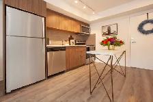 Stunning 3-Bedroom Rental at ONE225 York Mills in North York! - Photo 3