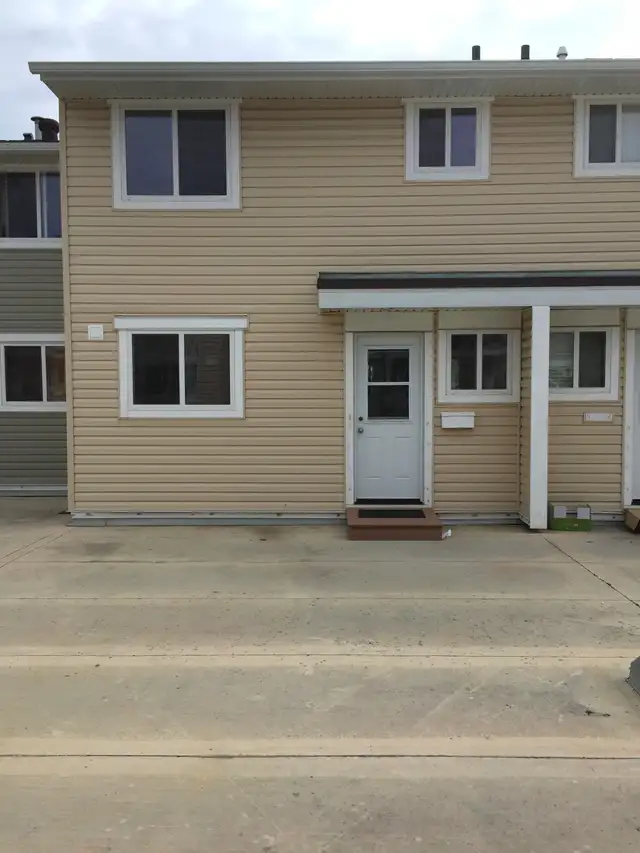 711-600 Signal Rd