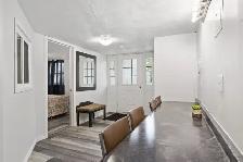 P3 AP6 - 3 BEDROOMS – FULLY FURNISHED | ALL UTILITIES INCLUDED - Photo 5