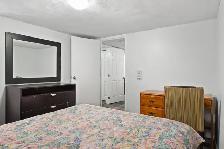 P3 AP6 - 3 BEDROOMS – FULLY FURNISHED | ALL UTILITIES INCLUDED - Photo 11