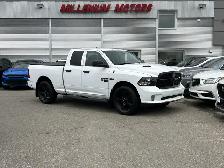 2022 Ram 1500 Classic CLASSIC EXPRESS QUAD CAB 4X4/NAVIGATION/BA