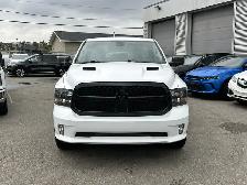 2022 Ram 1500 Classic CLASSIC EXPRESS QUAD CAB 4X4/NAVIGATION/BA - Photo 9