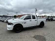 2022 Ram 1500 Classic CLASSIC EXPRESS QUAD CAB 4X4/NAVIGATION/BA - Photo 13