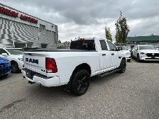 2022 Ram 1500 Classic CLASSIC EXPRESS QUAD CAB 4X4/NAVIGATION/BA - Photo 19