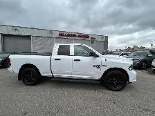 2022 Ram 1500 Classic CLASSIC EXPRESS QUAD CAB 4X4/NAVIGATION/BA - Photo 20