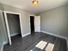 2 Bed 1 Bath Apartment - Photo 7