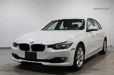 2013 BMW 328i xDrive | CLEAN CARFAX | WELL MAINTAINED - Photo 2