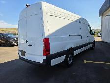 2025 Mercedes-Benz Sprinter Cargo Van - Photo 4