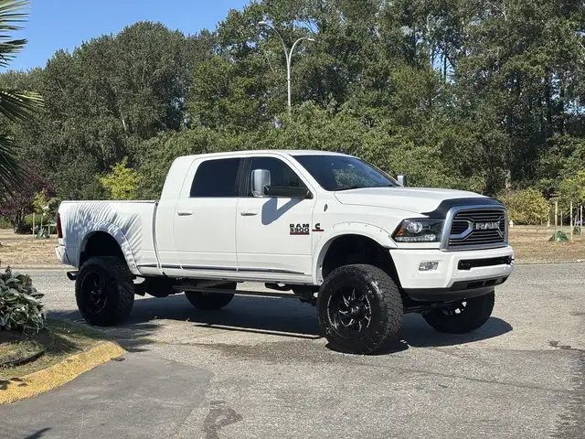 2018 Ram 3500 Limited 4x4 Mega Cab Cummins Diesel Pickup
