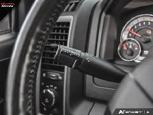 2021 Ram 1500 Classic Express 4x4 Crew Cab 5'7' Box | NO ACCIDEN - Photo 16