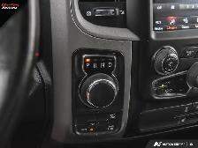 2021 Ram 1500 Classic Express 4x4 Crew Cab 5'7' Box | NO ACCIDEN - Photo 19