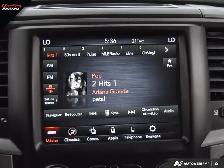 2021 Ram 1500 Classic Express 4x4 Crew Cab 5'7' Box | NO ACCIDEN - Photo 21