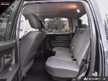 2021 Ram 1500 Classic Express 4x4 Crew Cab 5'7' Box | NO ACCIDEN - Photo 25