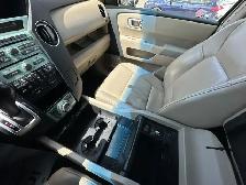 2009 Honda Pilot Touring 4WD | Fully Loaded, Back Cam, Sunroof - Photo 17