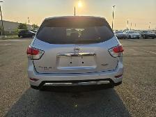 2014 Nissan Pathfinder S | 4WD, Low KM - Photo 5