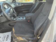 2014 Nissan Pathfinder S | 4WD, Low KM - Photo 7