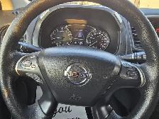 2014 Nissan Pathfinder S | 4WD, Low KM - Photo 13