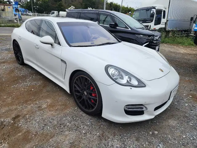 2010 Porsche Panamera Turbo – 500 HP AWD | High Spec | 86,000 km