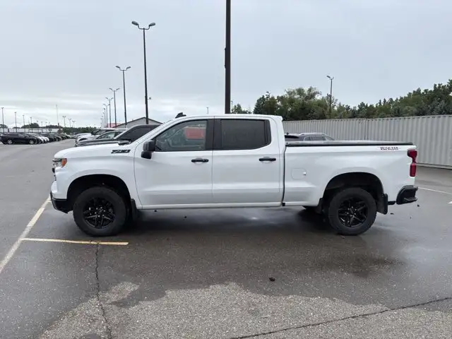 2024 Chevrolet Silverado 1500 LT Trail Boss Crew Cab 6.5' Box