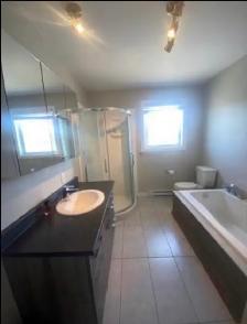 chambre a louer  en banlieue de saint Georges Est - Photo 5