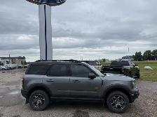 2023 Ford Bronco Sport Badlands / LOADED! / PREMIUM PKG! / TOW P - Photo 3