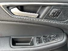 2024 Ford Edge ST AWD | No Accidents | Heated Steering Wheel - Photo 12