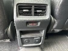 2024 Ford Edge ST AWD | No Accidents | Heated Steering Wheel - Photo 18