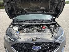 2024 Ford Edge ST AWD | No Accidents | Heated Steering Wheel - Photo 28