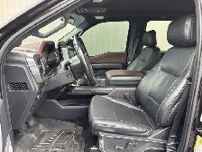 2022 Ford F-150 LARIAT SuperCrew 5.5' Box 4WD | No Accidents - Photo 3