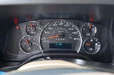 GMC Savana Cargo CUBE 12 PIEDS DECK 6.6 LITRES 11 KM / CAMION NE - Photo 12