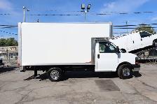GMC Savana CUBE 12 PIEDS   DECK AVANT ROUE SIMPLE / 6.6 LITRES / - Photo 5