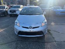 2014 Toyota Prius 5dr HB LOWEST KM IN CANADA | NO ACCIDENT - Photo 2