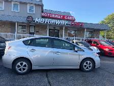 2014 Toyota Prius 5dr HB LOWEST KM IN CANADA | NO ACCIDENT - Photo 4