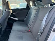 2014 Toyota Prius 5dr HB LOWEST KM IN CANADA | NO ACCIDENT - Photo 17