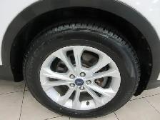 FORD ESCAPE 2017 SE ECOBOOST TOIT PANO AWD SIEGES CHAUFFANT CAMÉ - Photo 5