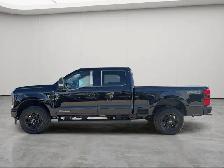 2026 Ford Super Duty F-350 SRW XLT - Photo 4