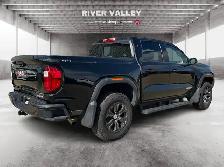2024 GMC Canyon - Photo 3