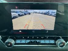 2024 GMC Canyon - Photo 25