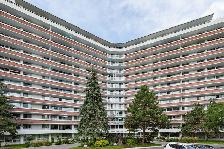Apartment for Rent: 2 Bedroom B - Parkway Towers - Photo 2