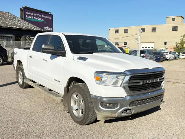 2019 Ram 1500 Big Horn 4x4 Crew Cab 5'7' Box