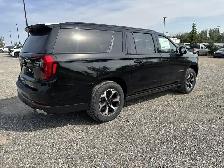 2026 GMC YUKON XL AT4 Ultimate - - Photo 6