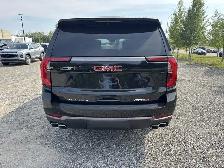 2026 GMC YUKON XL AT4 Ultimate - - Photo 8
