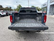 2024 GMC Sierra 1500 SLT 5.3L V8 2024 Sierra SLT 1500, 5.3L V8, - Photo 12