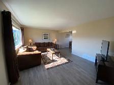 3-Bedroom 1-Bathroom l 10 Little Wedeene Street l Townhouse - Photo 3