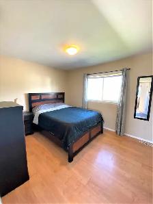 3-Bedroom 1-Bathroom l 10 Little Wedeene Street l Townhouse - Photo 9