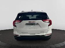 2022 GMC Terrain AT4 AWD - Photo 4