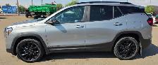 2024 GMC Terrain SLE AWD - Photo 2