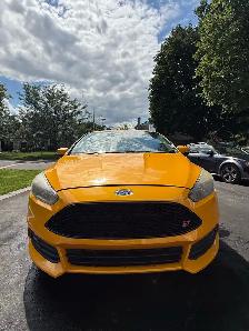 2016 Ford Focus St 5dr - Photo 2